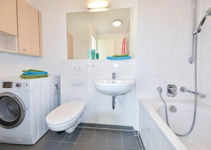 Forum Marinar 28 * ゼーバート・ヘリングスドルフ